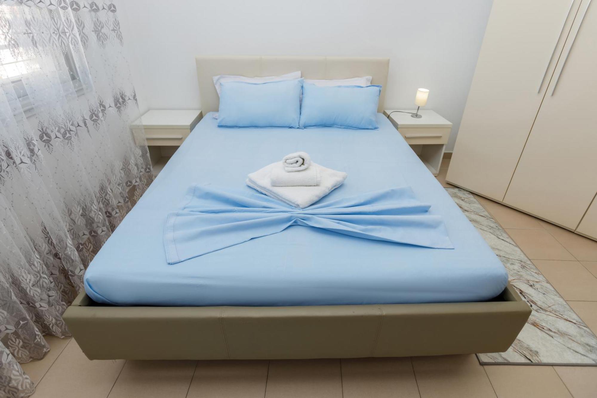 Gus Apartament Vlorë エクステリア 写真