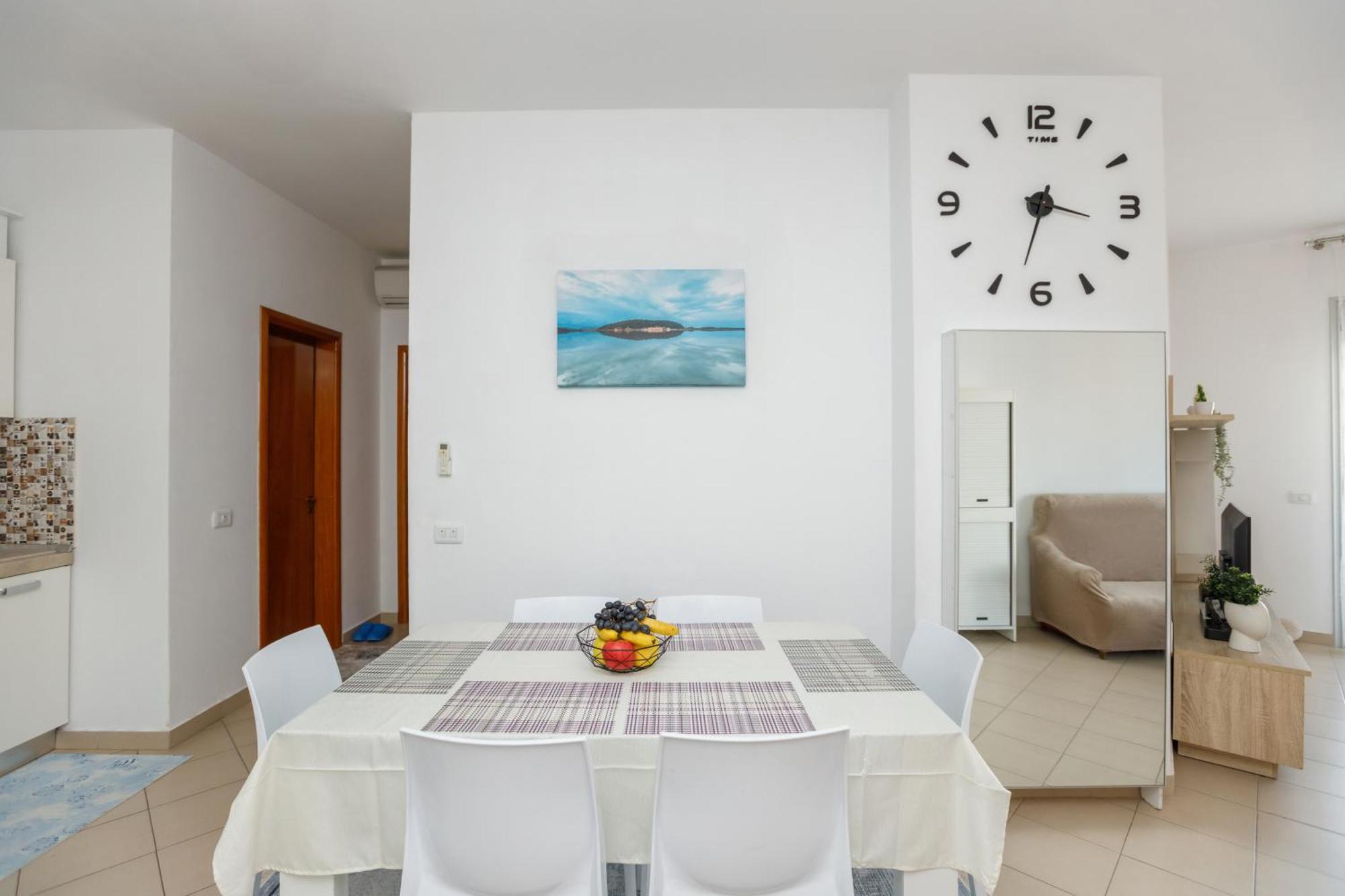 Gus Apartament Vlorë エクステリア 写真